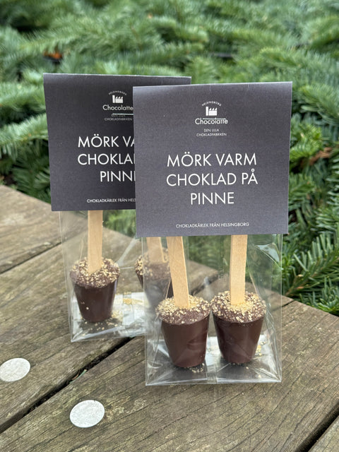 Varm chokolade på pind i mørk chokolade