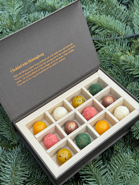 SEMLA - æske med 12 dele